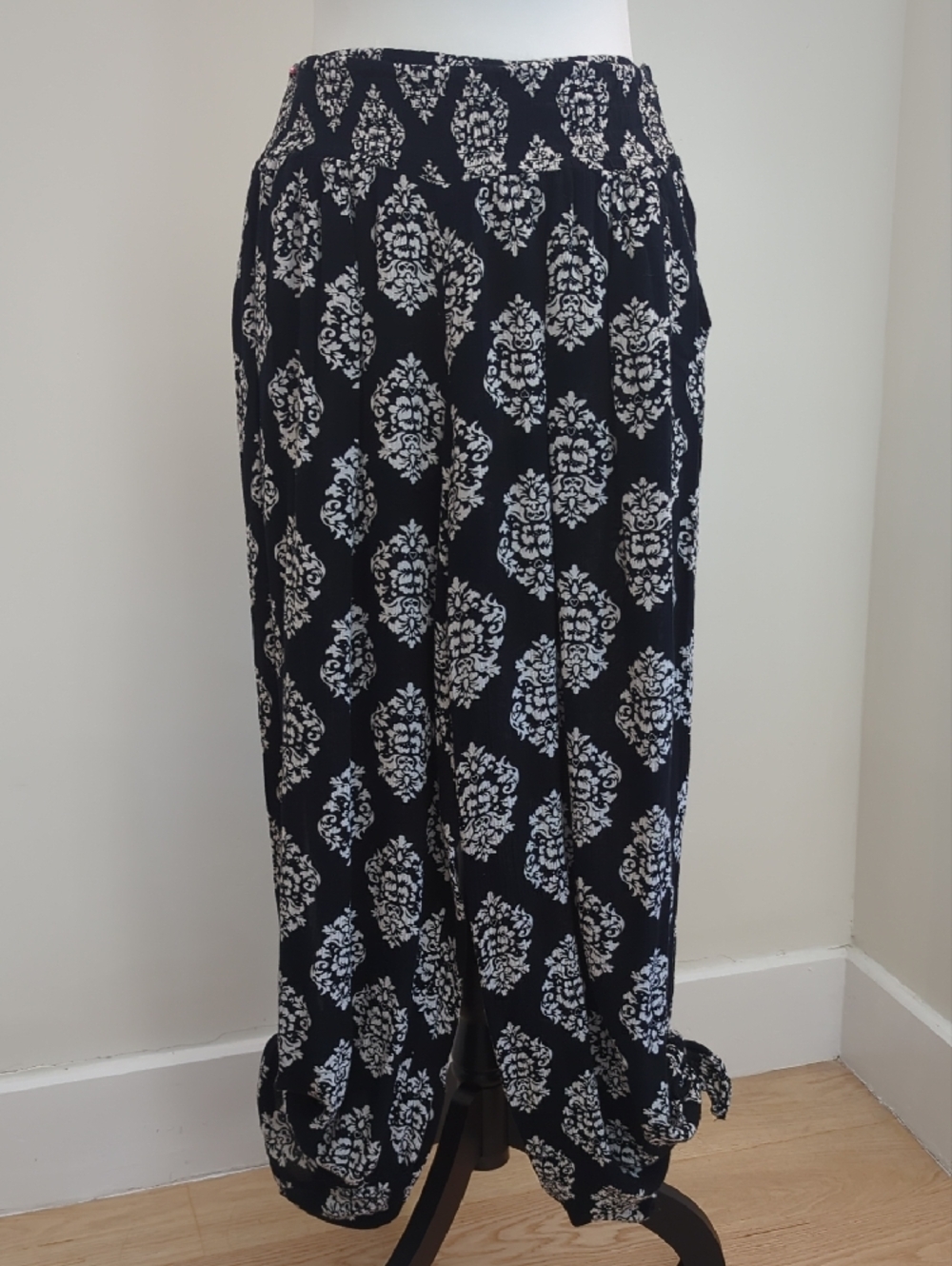Blue Island Damask Smocked High-Waisted Harem Pants Side Slits & Tie-Hem MEDIUM